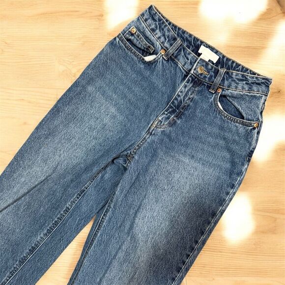 H&M Medium Wash High Rise Waisted Mom Dad 90s Jeans 4 Straight - Picture 2 of 9